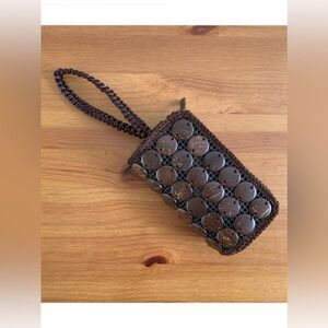 dark brown coconut disc shell beads crochet wristlet